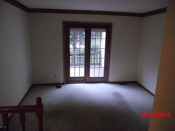 3rd image of 4043 Grandview Terrace Dr SW