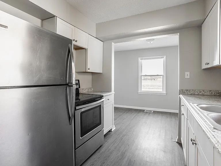 4309 Ralston Ave — Photo 12