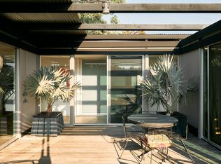 2743 Hollyridge Dr, Los Angeles, CA 90068