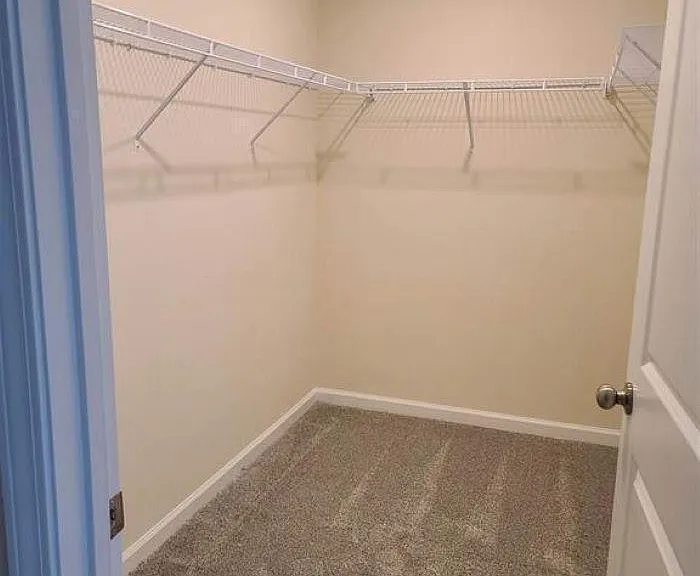 401 Purdue Dr — Photo 4