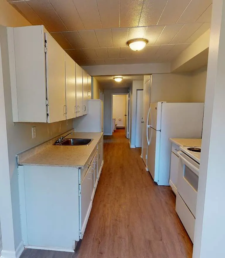 2 bed, $1,495 — Photo 2