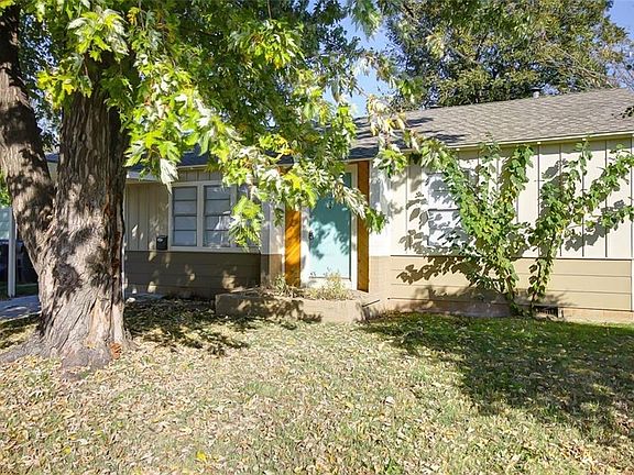 4th image of 705 SW 58th St