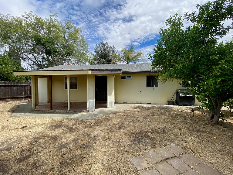 42 W Lake Dr — Photo 10