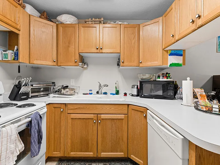1227 Riverside Ave #56 — Photo 4
