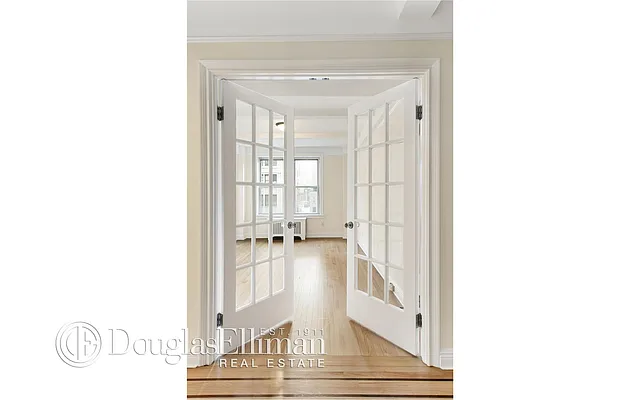 Rented by Douglas Elliman | media 10