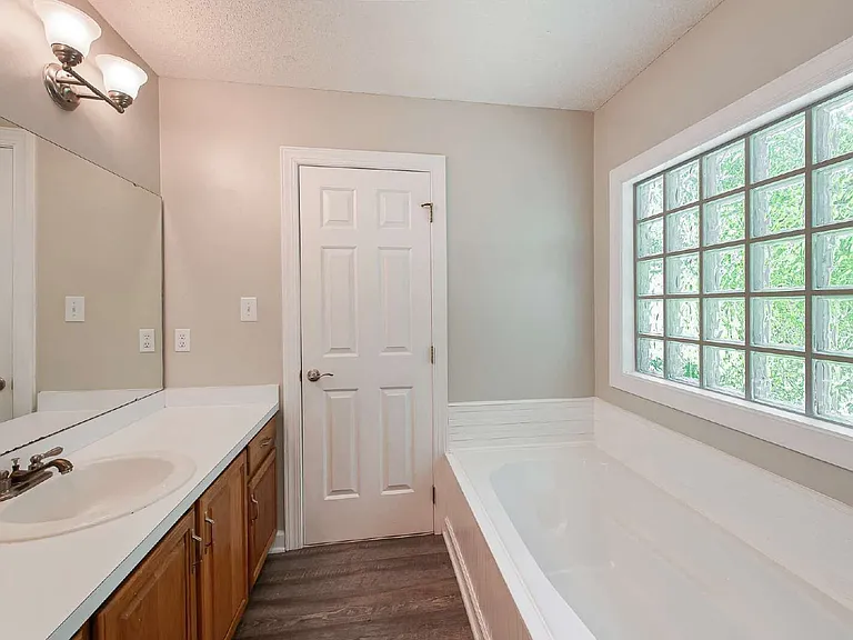 103 Tarpley Way — Photo 14