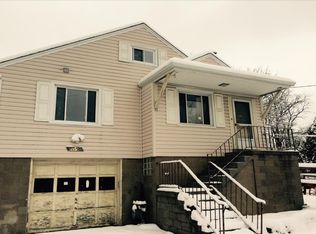 115 Orchard Dr, Penn Hills, PA