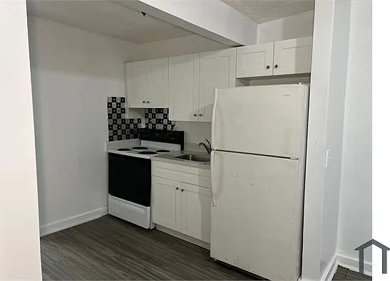 2 bed, 750 sqft, $1,650 — Photo 2