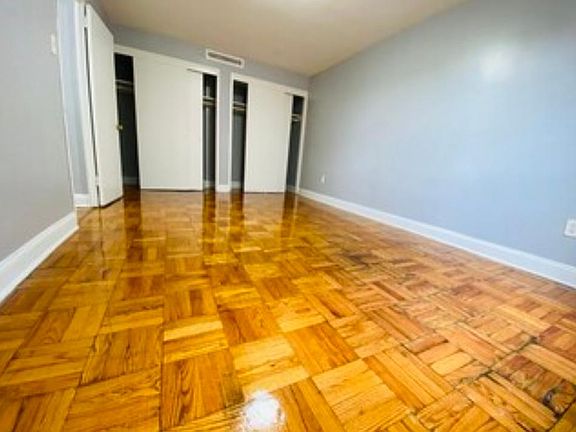 5th image of 33 S Munn Ave #2