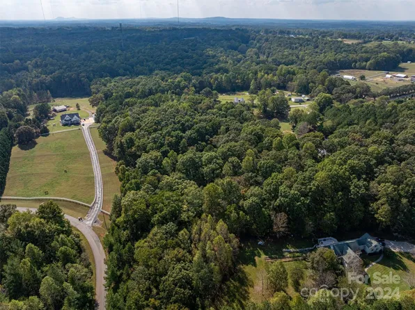 Farm View Ln, Iron Station, NC 28080