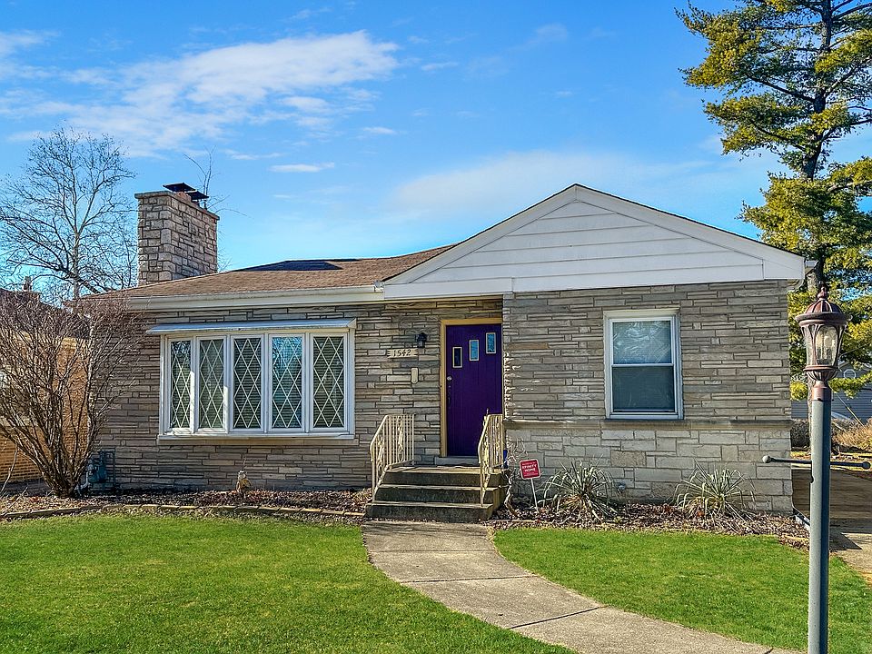 1st image of 1542 Blanchan Ave