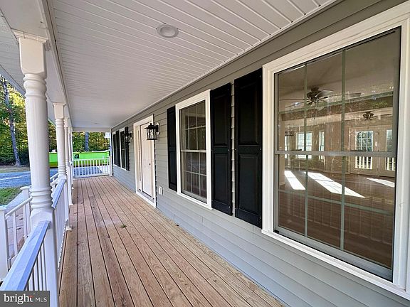 3rd image of 20294 Beaver Creek Ct