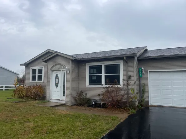 9058 Ewing Ln, Thomson, IL 61285