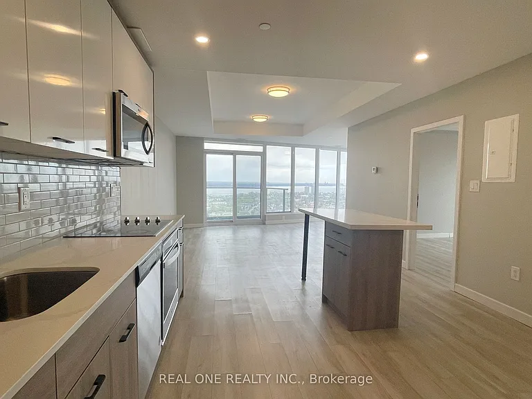 20 George St #2504 — Photo 6