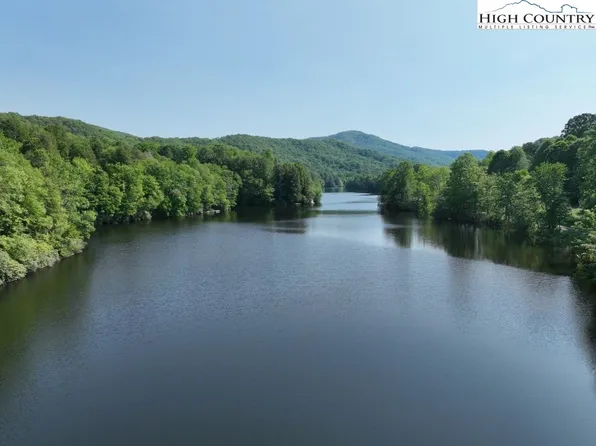 1764 Ripshin Mountain Road, Roan Mountain, TN 37687