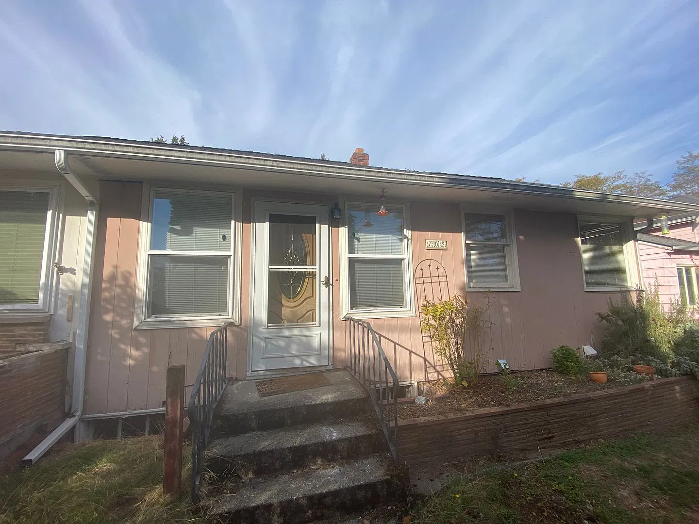 1 bedroom home with storage — Photo 1