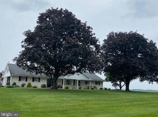 2463 Brownsville Rd, Robesonia, PA 19551