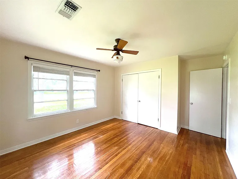 2206 Nancy Lou St — Photo 13