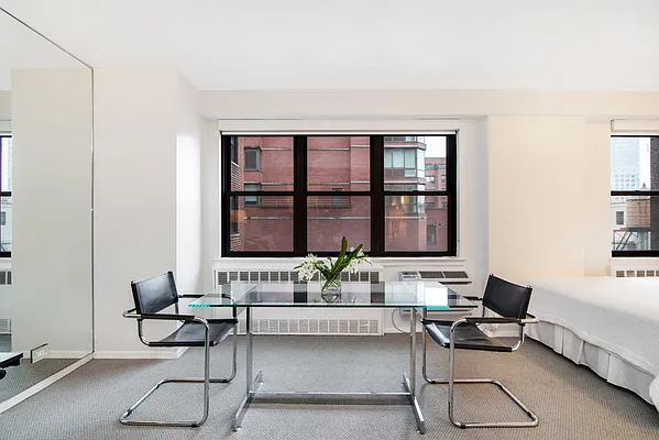 Sold by Compass | media 40