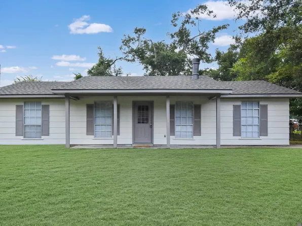 16487 Chris Dr, Prairieville, LA 70769