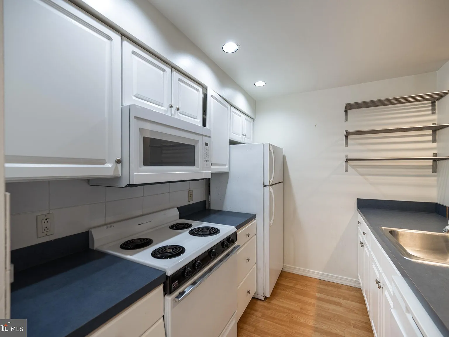1 bed, 1.0 bath, $1,445 — Photo 3
