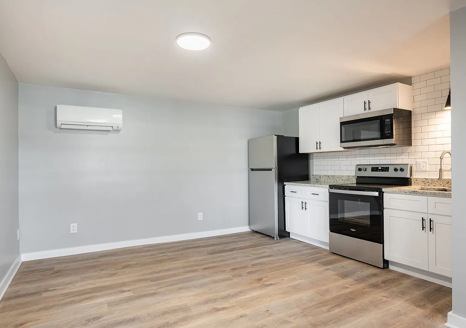 Discover Modern Living at Genesis Apartments Cleveland, TN — Photo 4