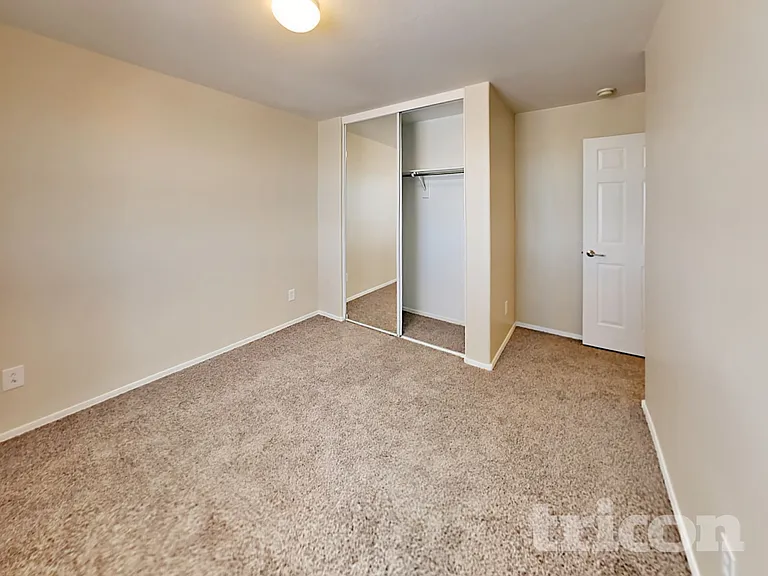 8126 W Georgetown Way — Photo 12