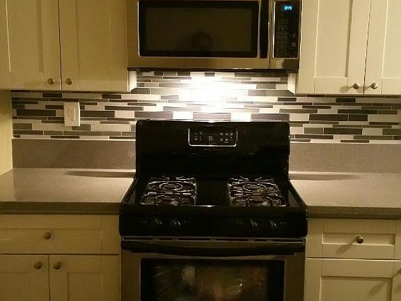 3rd image of 642 Le Mar Park Dr Unit 6