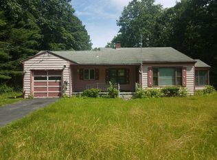 182 Horton Ln, Port Ewen, NY 12466