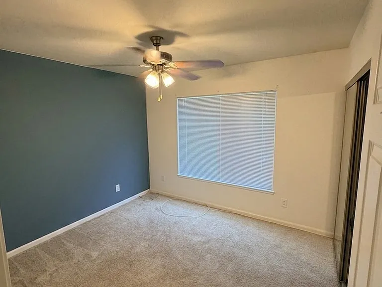 2839 S Castle Harbour Pl — Photo 6