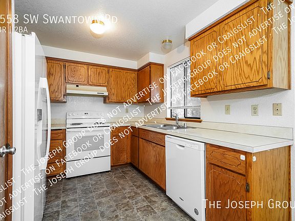 5th image of 1558 SW Swantown Ave