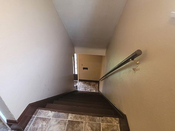 2nd image of 9318 Garfield Blvd