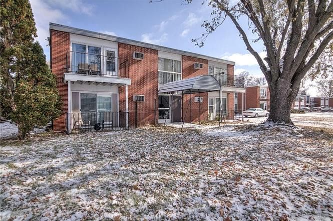 1st image of 2713 Thomas Dr #E202