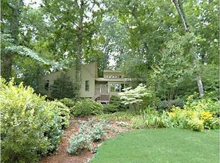 505 Creek Ridge Ct, Woodstock, GA 30188