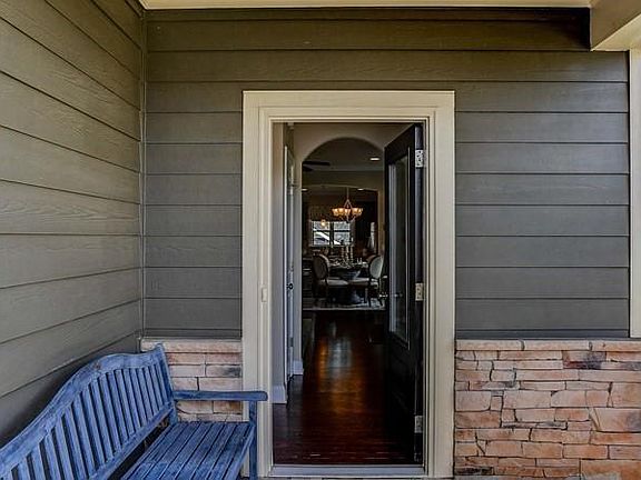 2nd image of 137 Martingale Ave