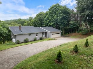 23 Belmont Ave, Deep River, CT 06417