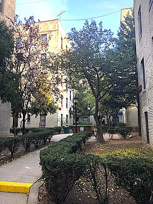 Rented by Compass | media 21