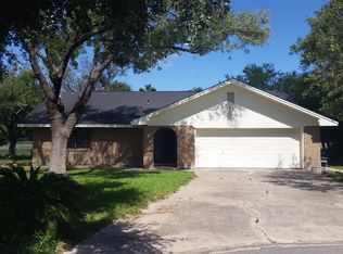 1816 Fairway Cir, Mission, TX 78572