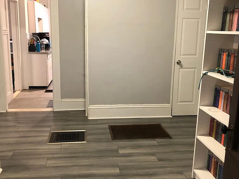 205 Lowell St — Photo 17