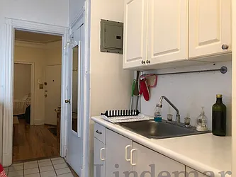 Rented by Lindemar LLC