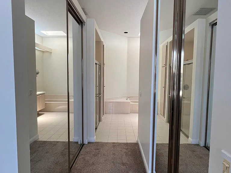 244 Hampton Pl — Photo 15