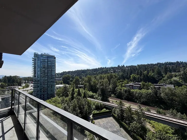 301 Capilano Rd — Photo 14
