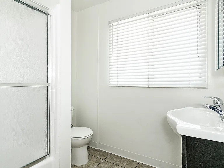 1420 Barrington Way — Photo 17