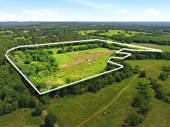 2nd image of 4091 County Road 2206