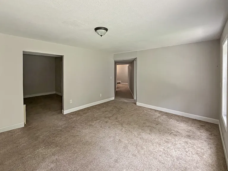 234 Evergreen Dr — Photo 6