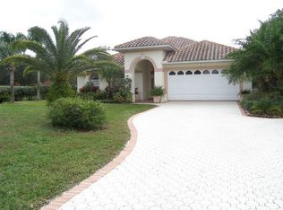 7622 Caron Rd, Tampa, FL 33615