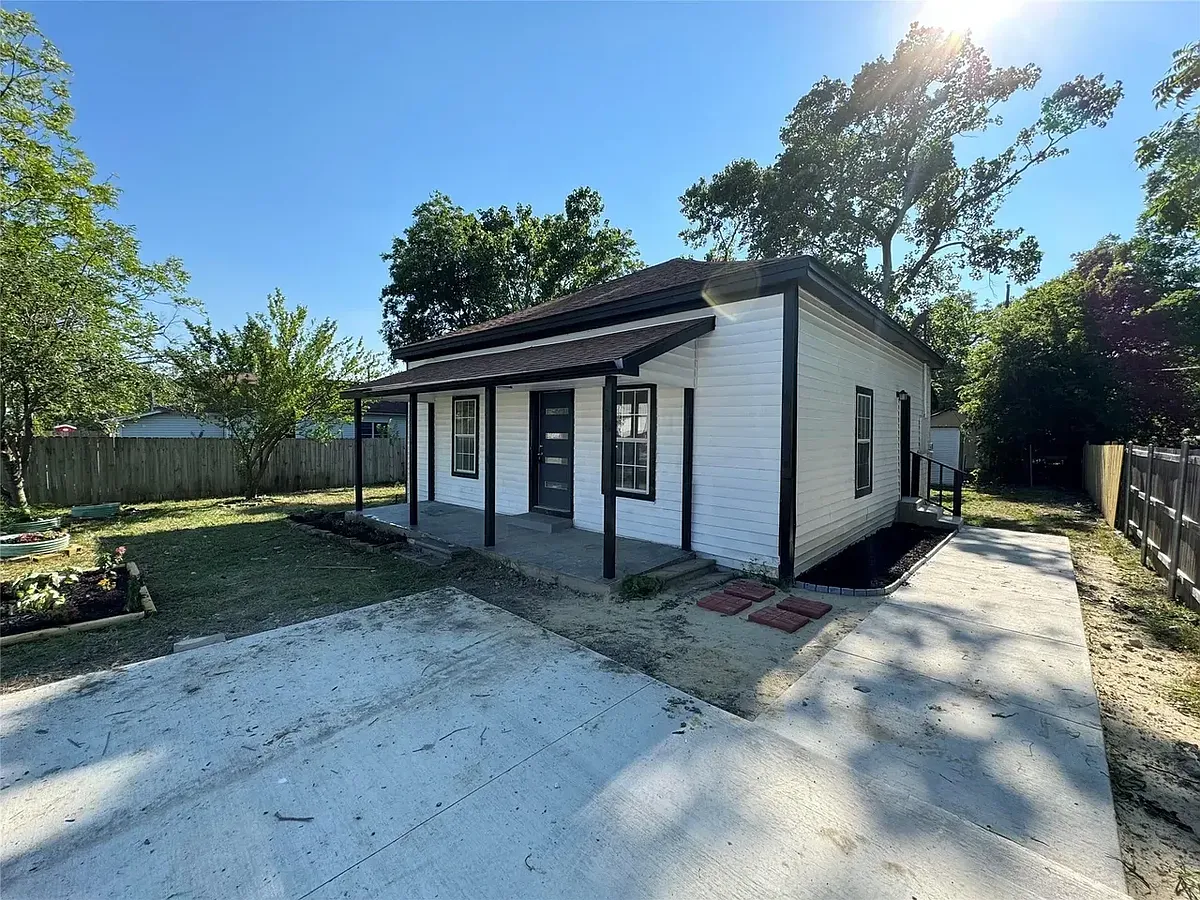 Building Photo - 309 N Louisiana Dr