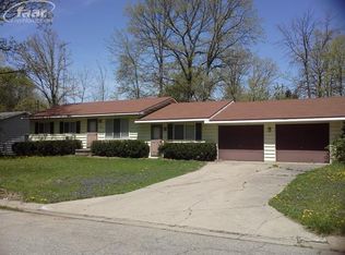 357 Elm St, Mt Morris, MI 48458