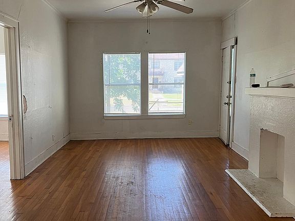 2nd image of 947 W Huisache Ave APT 2