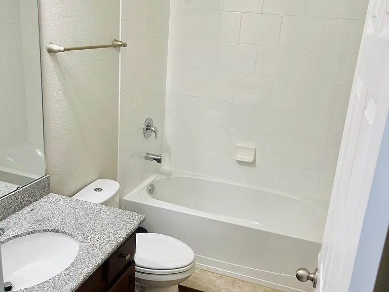 14237 Woodchip Ct — Photo 27